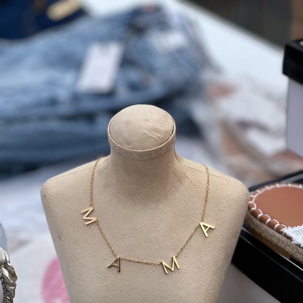 🆕 M A M A Necklace Gold! Custom Made✨